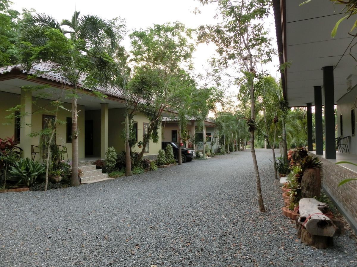 Big House Resort Trat Exterior photo